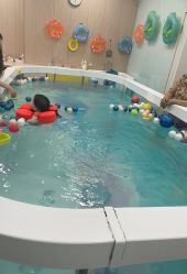 -鱼乐贝贝婴幼儿水育馆(高桥红坊店)