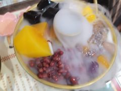 -五条人糖水铺(光谷世界城店)