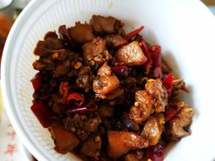 -鑫记婆婆兔·成都特产·兔头手撕兔(太古里店)