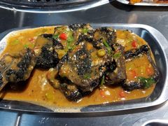 -马路牙子烧烤音乐酒馆(望京店)