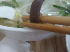 耳子-德致祥云南过桥米线(云天小苑店)