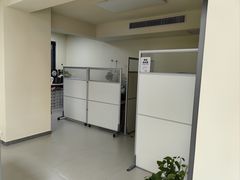 -潘多拉眼镜·蔡司依视路明月(潘家园店)