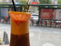 西柚冰美式-发酵食堂(屏风街店)