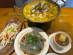 -隔壁老王·家常云南菜(花巷店)