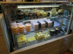 面包甜点陈列柜-许留山(佐敦道店)