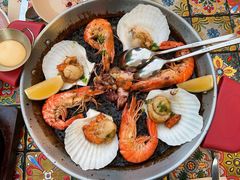 传统西班牙墨鱼汁海鲜饭-BROWNSTONE布朗石西班牙餐厅(富城店)