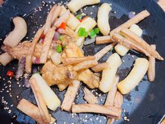 -川堂风·跷脚牛肉·乐山爆炒(宝山日月光店)