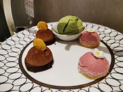 -必胜客(东大桥店)