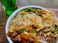 -炳记牛味粉店(四坊路店)