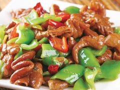 溜肥肠-白洋淀特色炖杂鱼