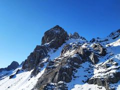 -玉龙雪山游客服务中心