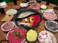 -扎起市井老火锅(乐山总店)