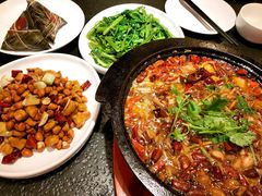 -万重锦·人文川菜馆(骡马市店)