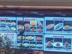 -八府香鸭·啫啫煲(华山路店)