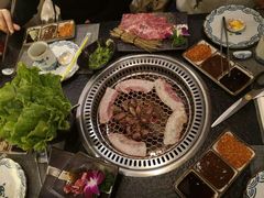 -炙忧烤肉屋(中国铁建广场店)