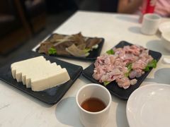 -肥仔文澳门猪骨煲(南京西路店)