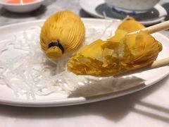 榴莲酥-香港百合居(LCM置汇旭辉广场店)
