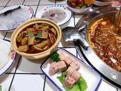 -贤合庄卤味自助火锅(新都汇店)