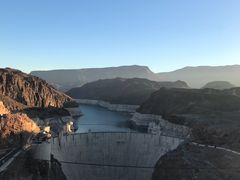 -胡佛水坝