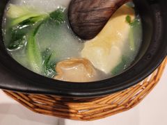 -馋三尺蟹粉小笼(人民广场店)