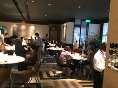 -穹六人间 people 6(岳阳路店)