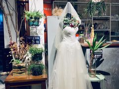 -蓝山四季西餐植物店