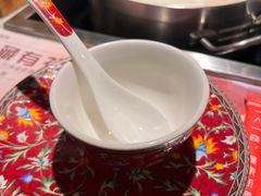 -尚尚仙·酸汤猪手·猪肚鸡火锅(华联万柳购物中心店)