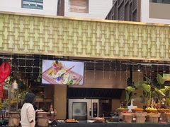 -朗丽兹自助餐厅