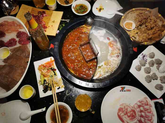 渝香居重庆火锅(包头店)-"包头也开了一家渝香居重庆火锅,在老家鞍山.