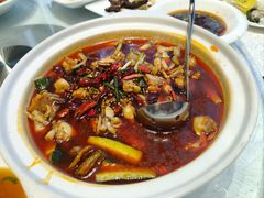 香辣馋嘴牛蛙-亢龙太子酒轩·花园店
