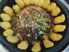 -边江铁锅炖鱼(振八街店)