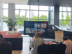 -奔驰上海利星(七宝店)