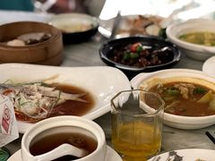 -浅深(世茂滨江精品店)