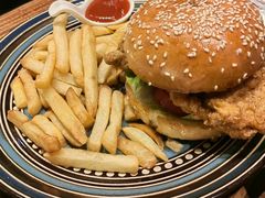 -1886德国汽车餐厅(外滩十六铺码头店)