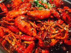 -巴厘龙虾·榜首油焖大虾(音乐学院·沿江酒馆店)