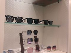 -明月眼镜(三坝店)