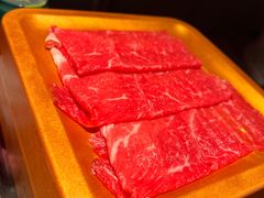 -牛YO寿喜烧·铁板烧和牛火锅自助(市府恒隆店)
