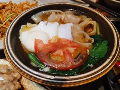 -老牌坊云南鱼豆花火锅(爱建店)