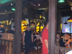 -Helens海伦司小酒馆(王家湾人信汇店)