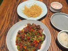 小炒黄牛肉-YAFEE雅菲·粤菜·湘菜·融合菜(魏公村店)