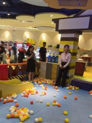 -MELAND CLUB亲子乐园•派对(虹桥万象城店)