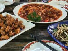 菜心拌蛰皮-金牌餐厅·天津菜·八珍豆腐·老爆三(瓷房子店)