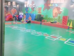 -趣动熊运动发展中心(乐坊校区)