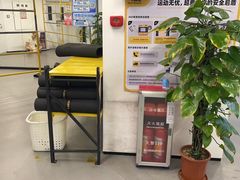 -超鹿运动(达信大厦店)