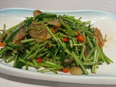 -鄱阳湖·江西小炒·瓦罐煨汤(五道口店)