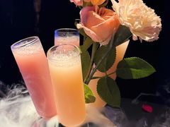 -蟹犇前•帝王蟹雪蟹(陆家嘴店)