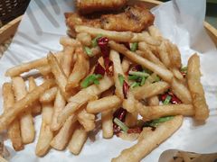 -楚山晓·湖北菜(武汉光谷K11店)
