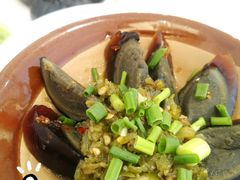 -李与白包子铺(桐梓林店)