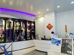 -冰纷万象滑冰场(深圳万象城店)