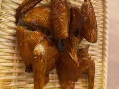 沙田红烧乳鸽-清新鸡沙田乳鸽店(金融店)